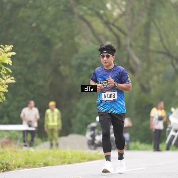 Runner Photo 8041649
