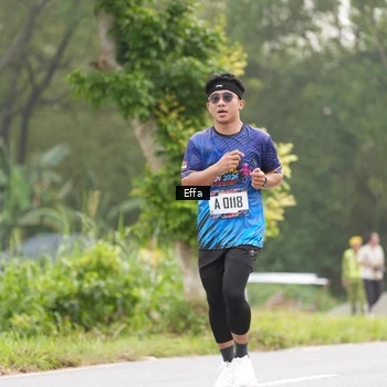 Runner Photo 8041662