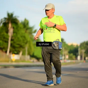 Runner Photo 8041663