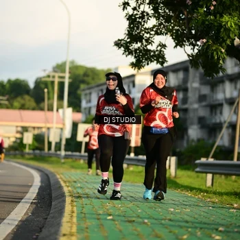 Runner Photo 8041844