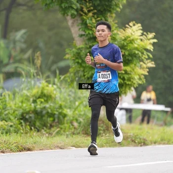 Runner Photo 8041848