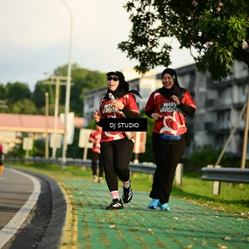 Runner Photo 8041857