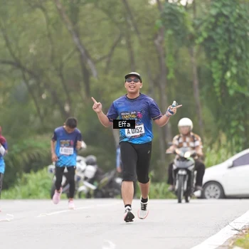Runner Photo 8041873