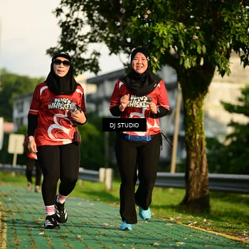 Runner Photo 8041888