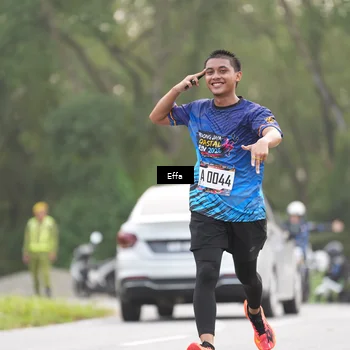 Runner Photo 8041938