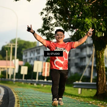 Runner Photo 8041951