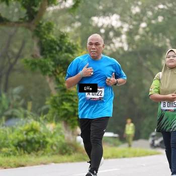 Runner Photo 8041994