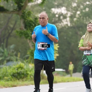 Runner Photo 8041995