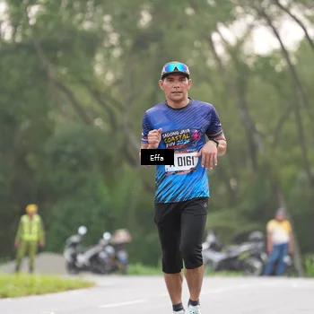 Runner Photo 8042009