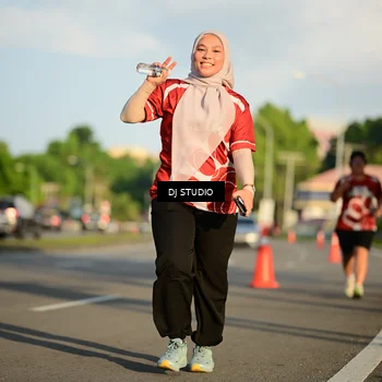 Runner Photo 8042010