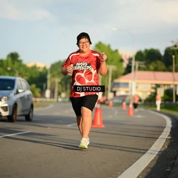 Runner Photo 8042033