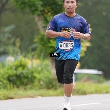 Runner Photo 8042052
