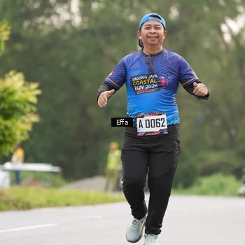 Runner Photo 8042062