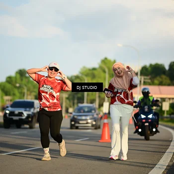 Runner Photo 8042072