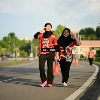 Runner Photo 8042356