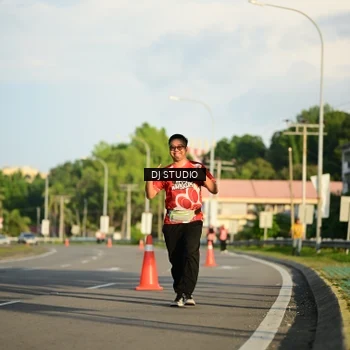 Runner Photo 8042390