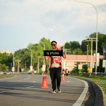 Runner Photo 8042392