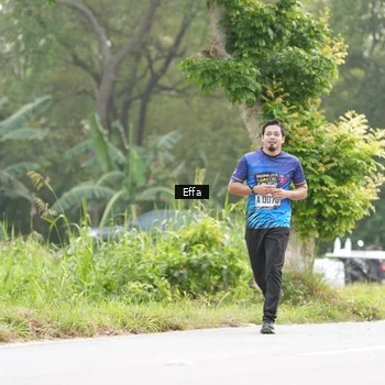 Runner Photo 8042394