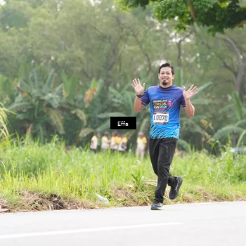 Runner Photo 8042401