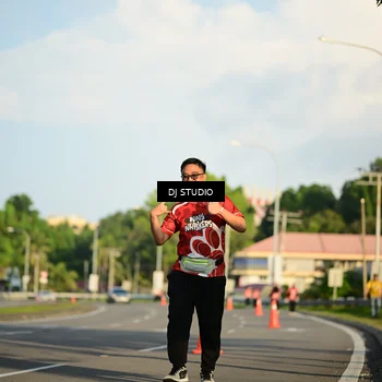 Runner Photo 8042405