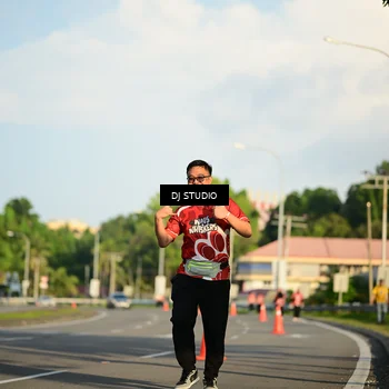 Runner Photo 8042409