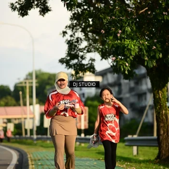 Runner Photo 8042617