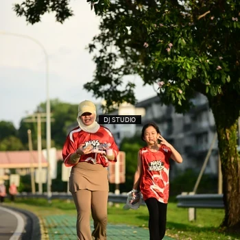 Runner Photo 8042619