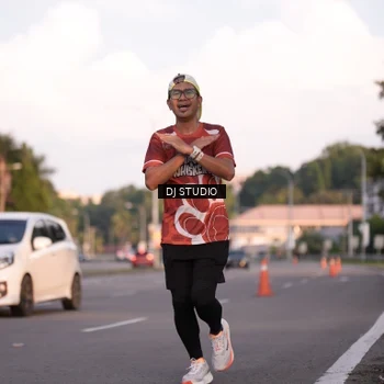 Runner Photo 8042775