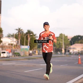 Runner Photo 8042809