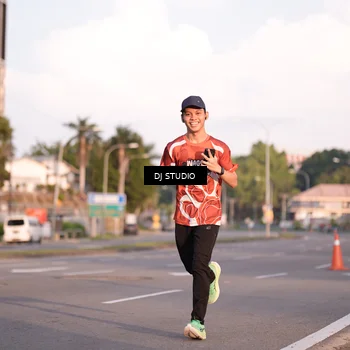 Runner Photo 8042818