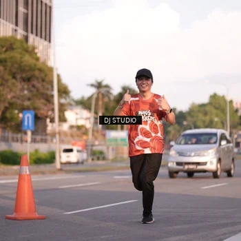 Runner Photo 8042828