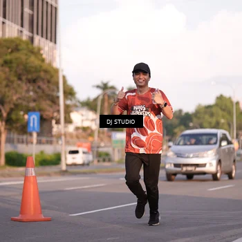 Runner Photo 8042830