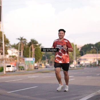 Runner Photo 8042842