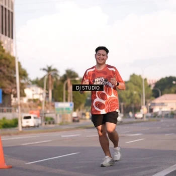 Runner Photo 8042849