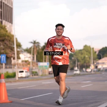 Runner Photo 8042855