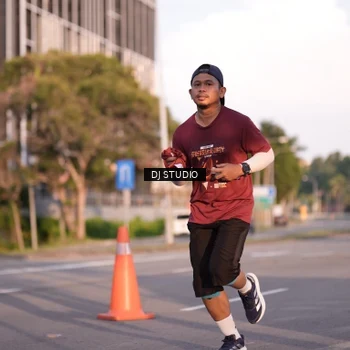 Runner Photo 8042879