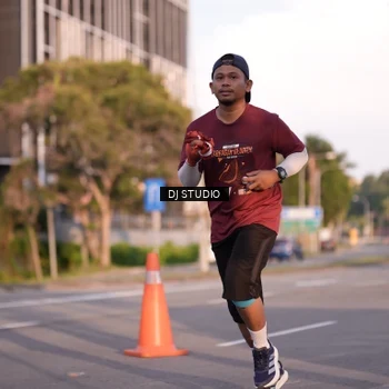 Runner Photo 8042881