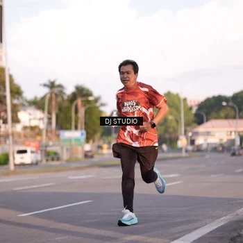 Runner Photo 8042887