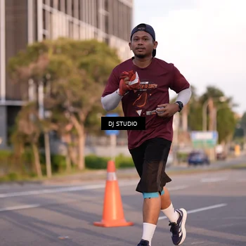Runner Photo 8042888