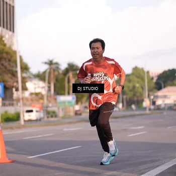 Runner Photo 8042899