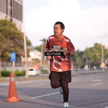 Runner Photo 8042907