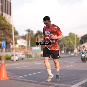 Runner Photo 8042940