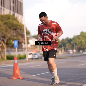 Runner Photo 8042944