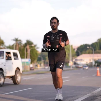 Runner Photo 8042953