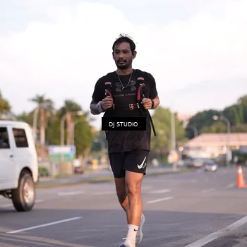 Runner Photo 8042959