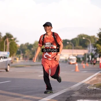 Runner Photo 8042962