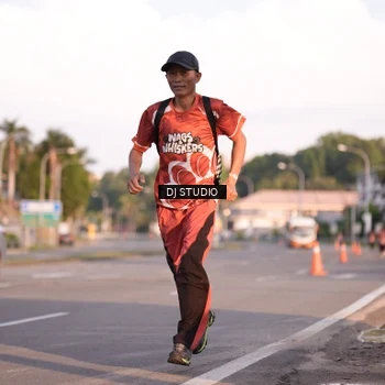 Runner Photo 8042966