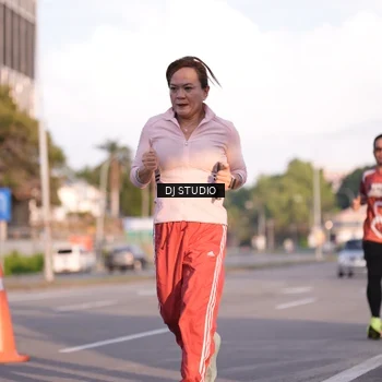 Runner Photo 8042975
