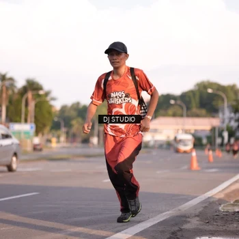 Runner Photo 8042976