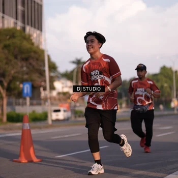 Runner Photo 8042994